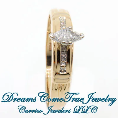 10K Gold 0.12 CTW Marquise Ladies Illusion Diamond Engagement Ring