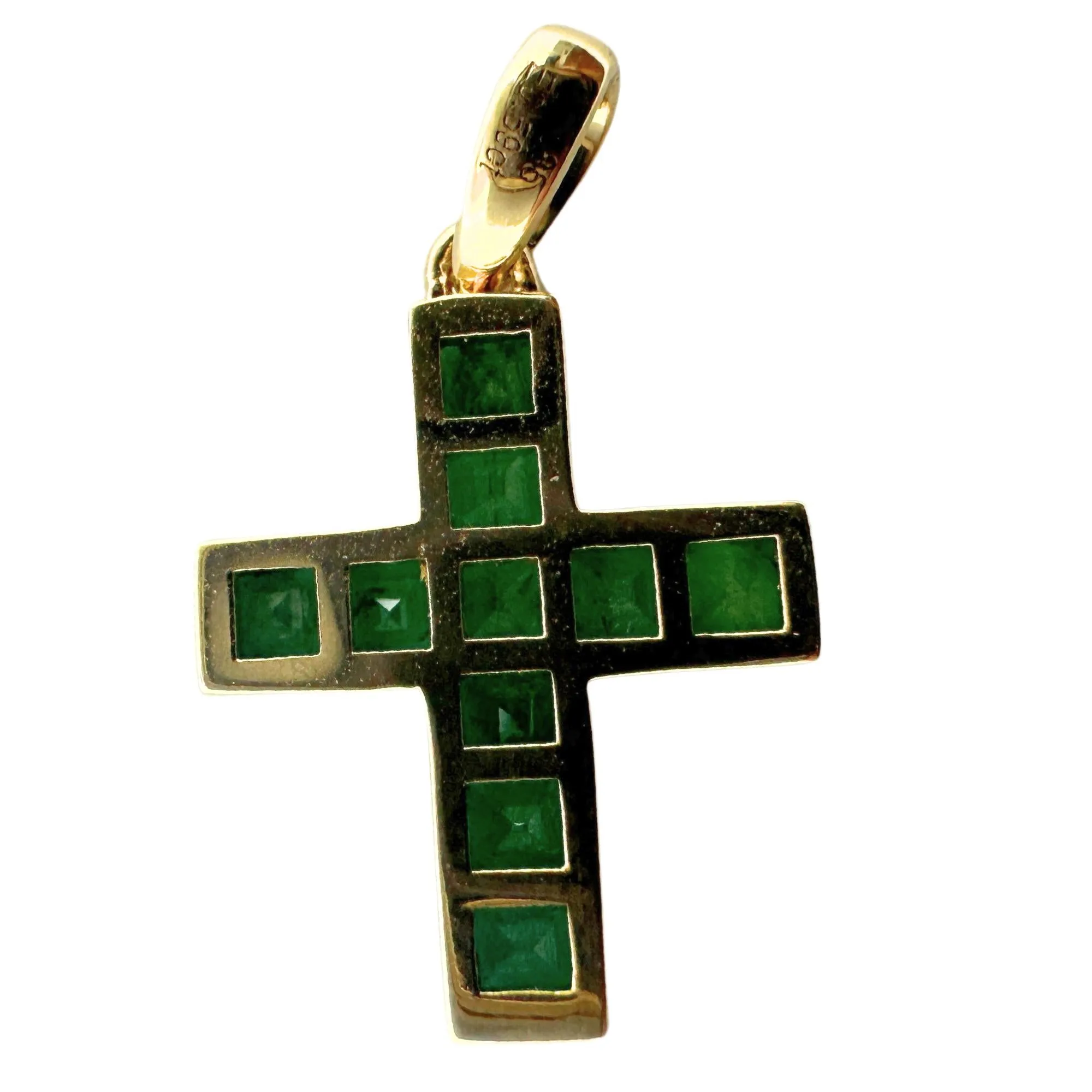 14K 0.59 Carat Emerald Cross Pendant