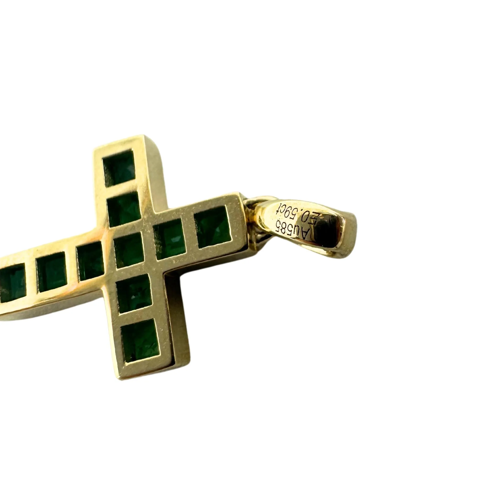14K 0.59 Carat Emerald Cross Pendant