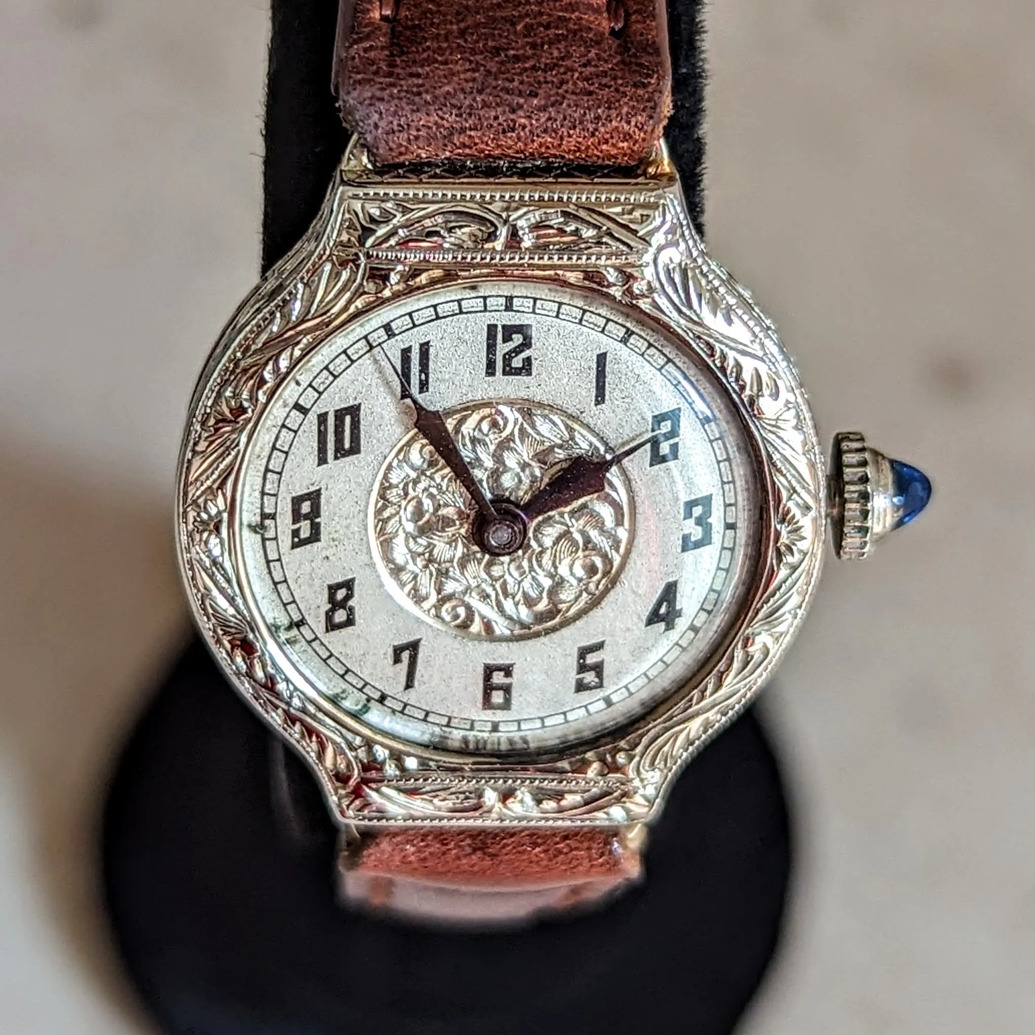 14K GOLD 1920s ART DECO Wristwatch by Erima Watch 15 Jewels 2 ADJ Swiss Made