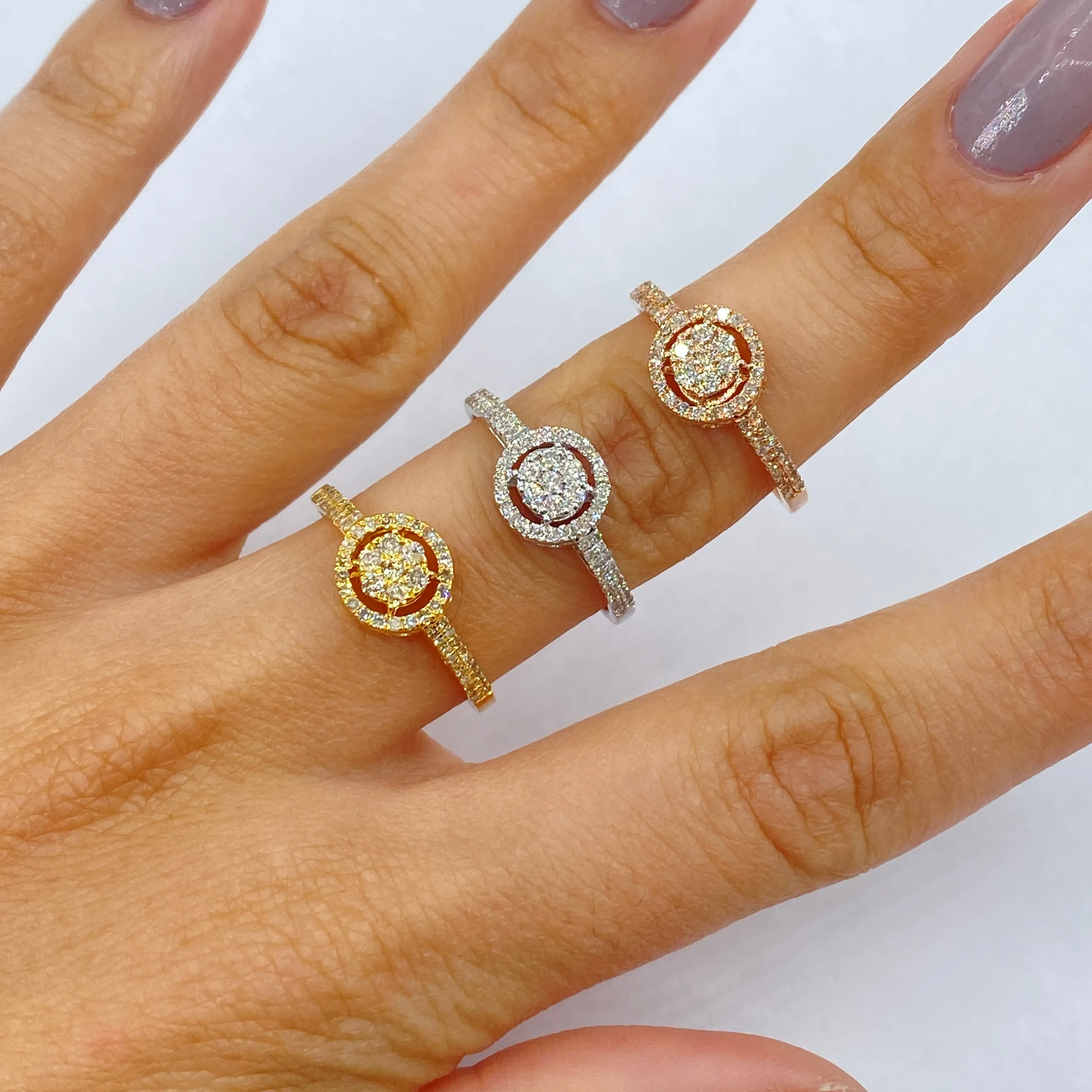 14K Halo Circle Flower Diamond Ring