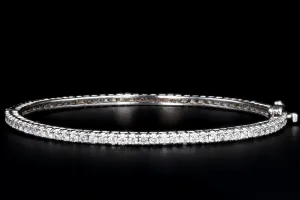 14K White Gold 2 Carat Round Brilliant Diamond Bangle