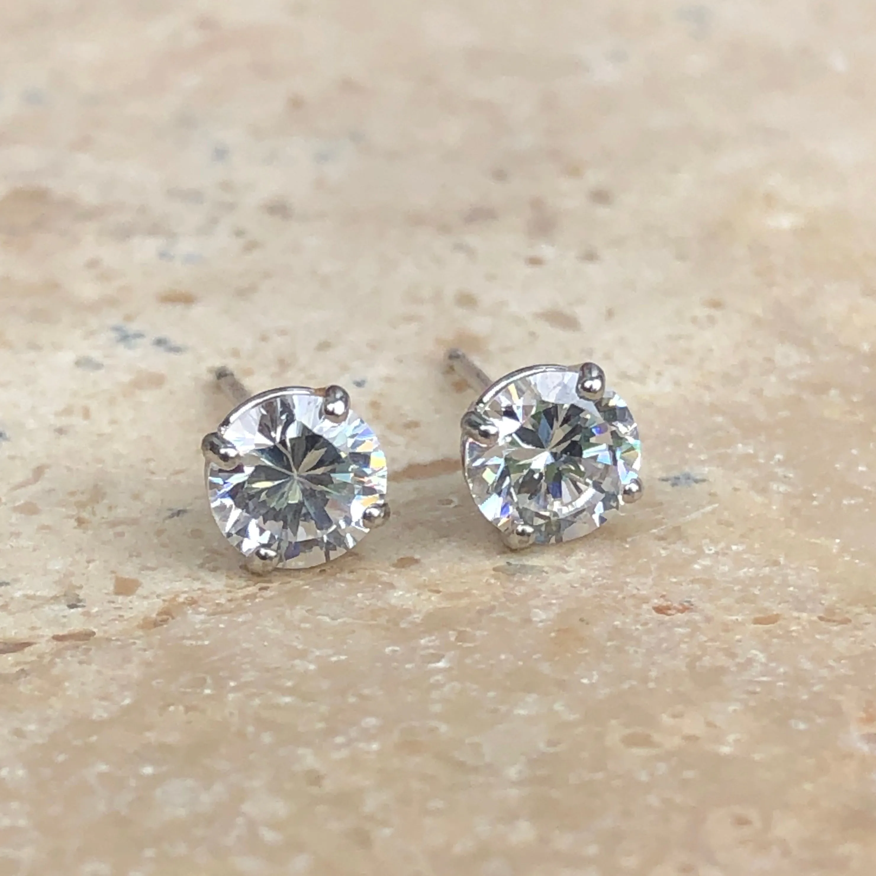 14KT White Gold Round 4mm CZ Stud Post Earrings