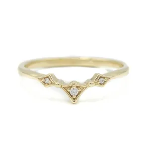 14ky .03ctw Geometric Kite Contour Band