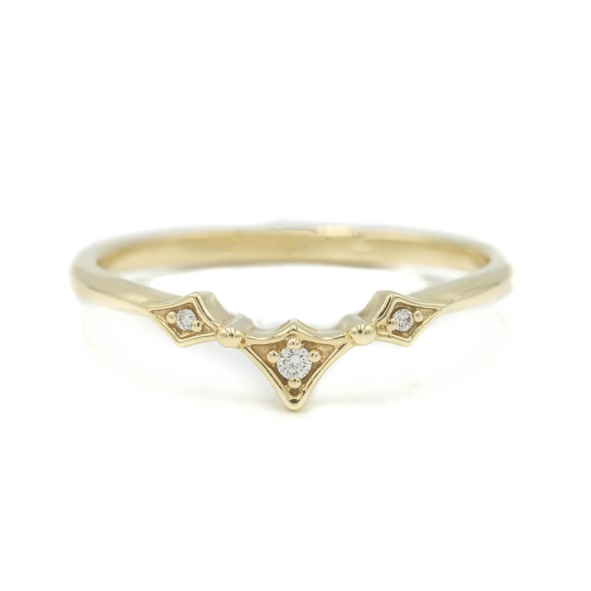 14ky .03ctw Geometric Kite Contour Band
