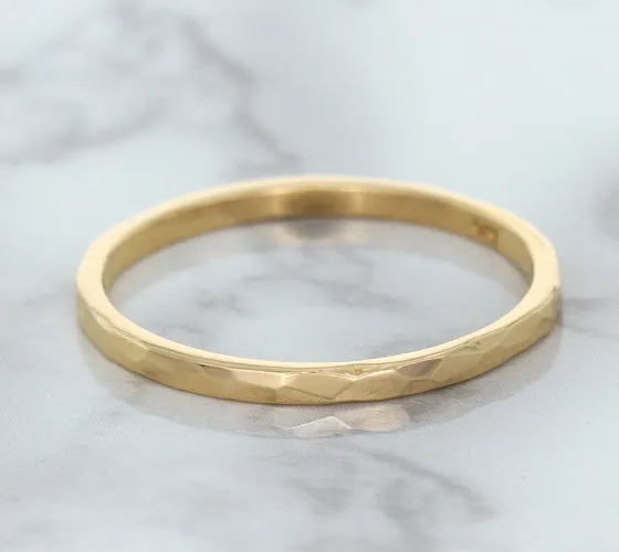 1.6mm Hammered Band in 14K Rose Gold