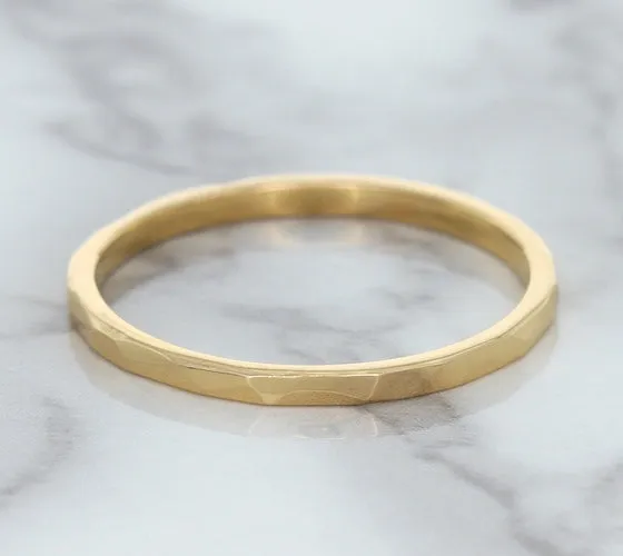 1.6mm Hammered Band in 14K Rose Gold