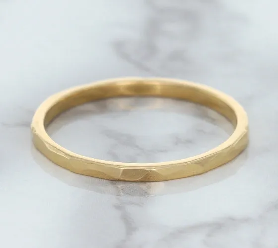 1.6mm Hammered Band in 14K Rose Gold