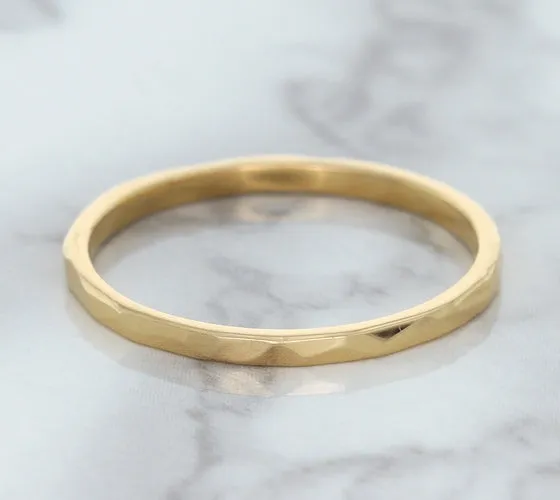 1.6mm Hammered Band in 14K Rose Gold
