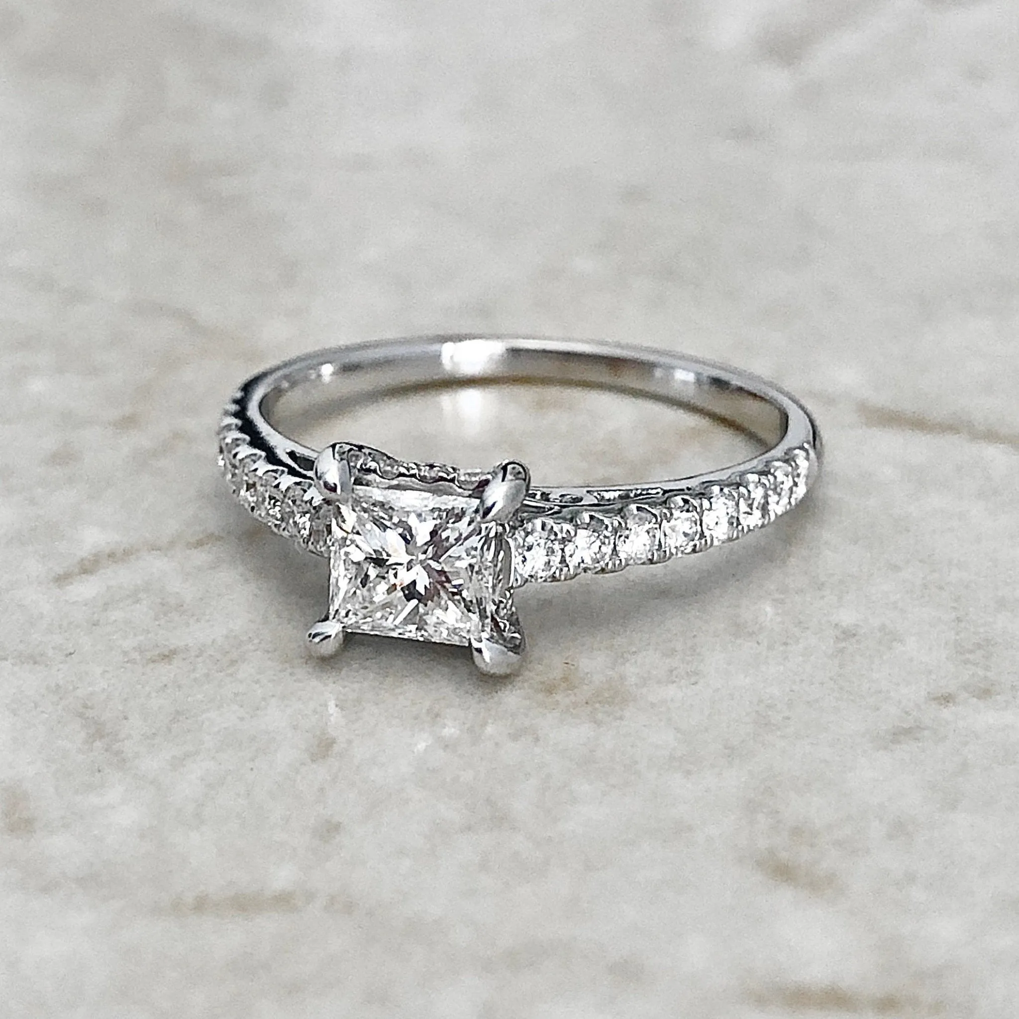 18 Karat White Gold 0.60 Carat Princess Cut Diamond Engagement Ring