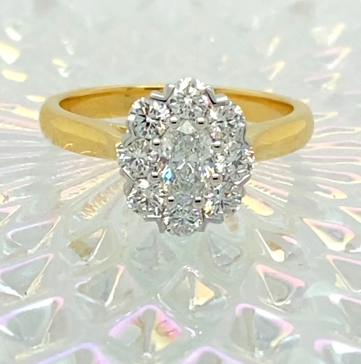 18ct Yellow Gold Diamond Ring