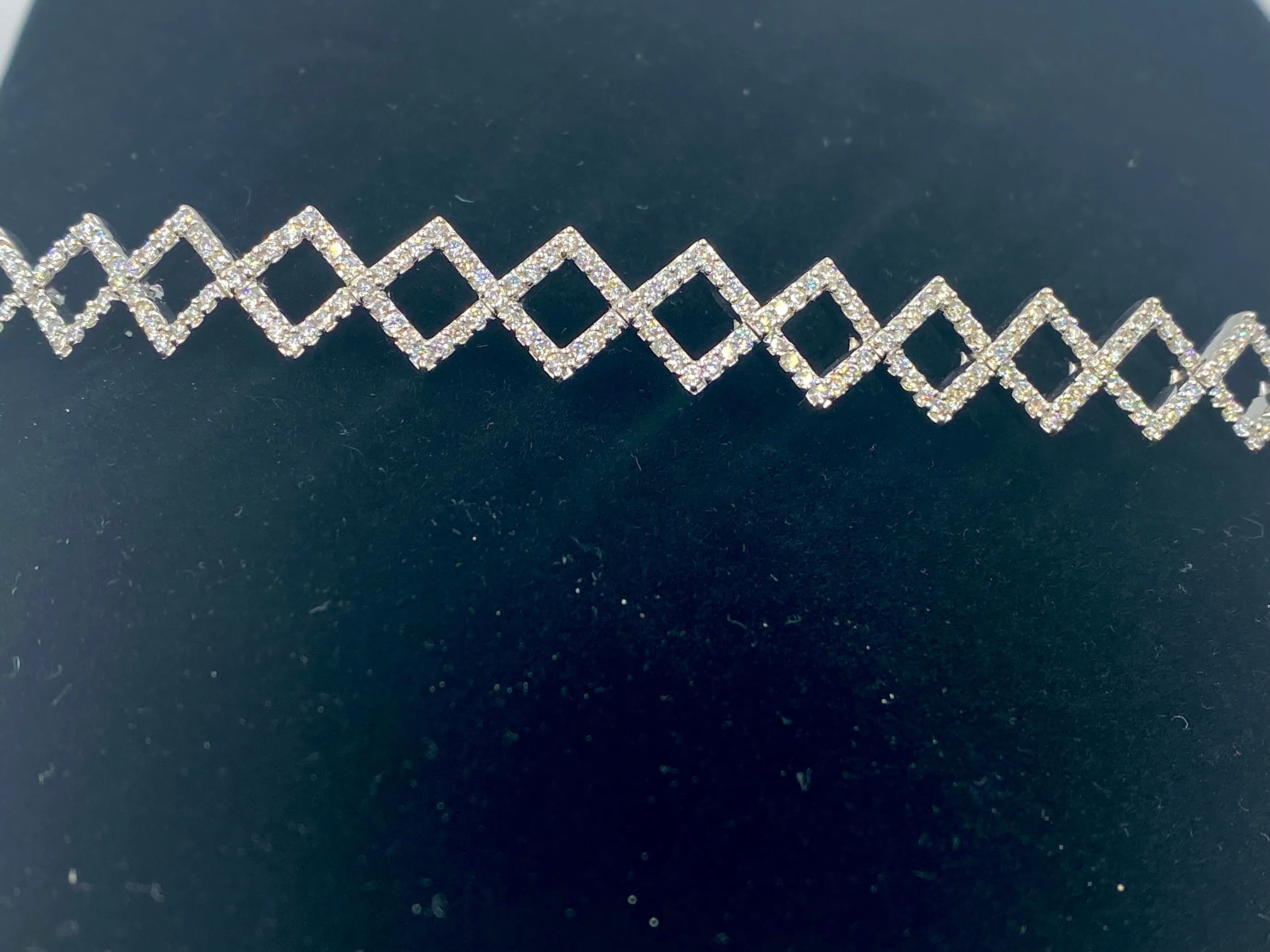 18K Gold Zig Zag Diamond Bracelet