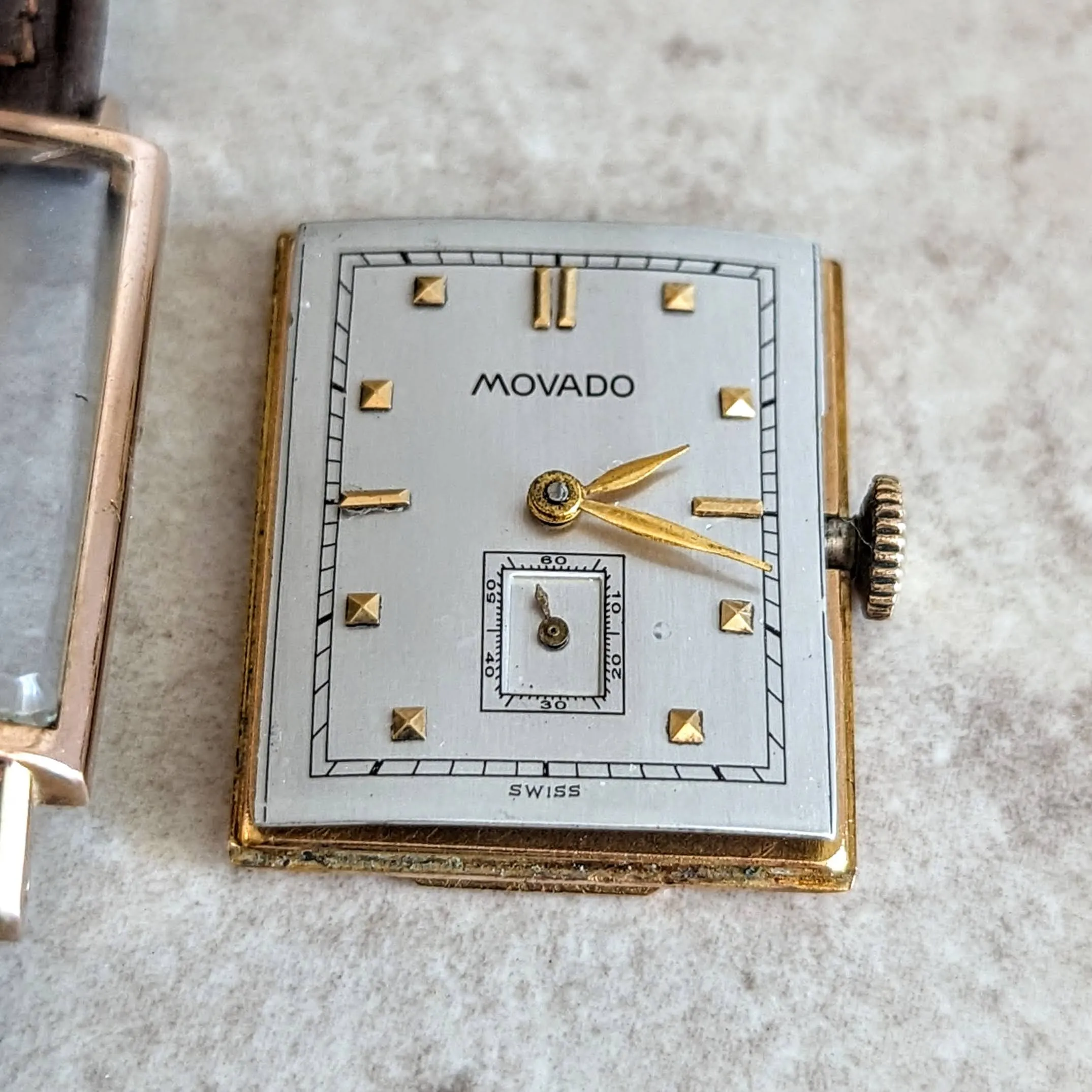 1940s MOVADO Wristwatch 14K Rose Gold 17 Jewels Cal. 375 Vintage Watch Swiss