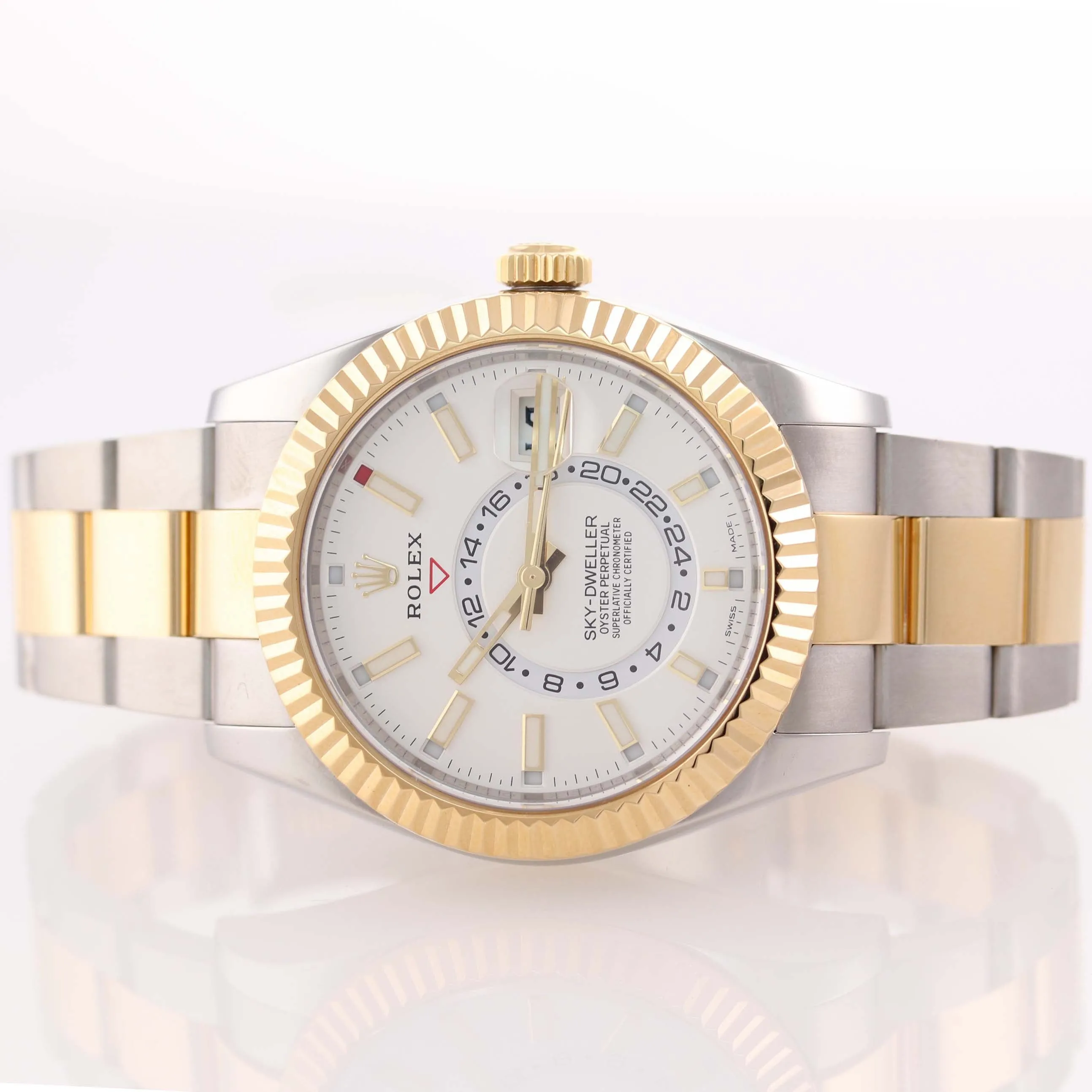 2018 PAPERS Rolex Sky-Dweller 326933 White 18K Two Tone Gold Steel 42mm Watch