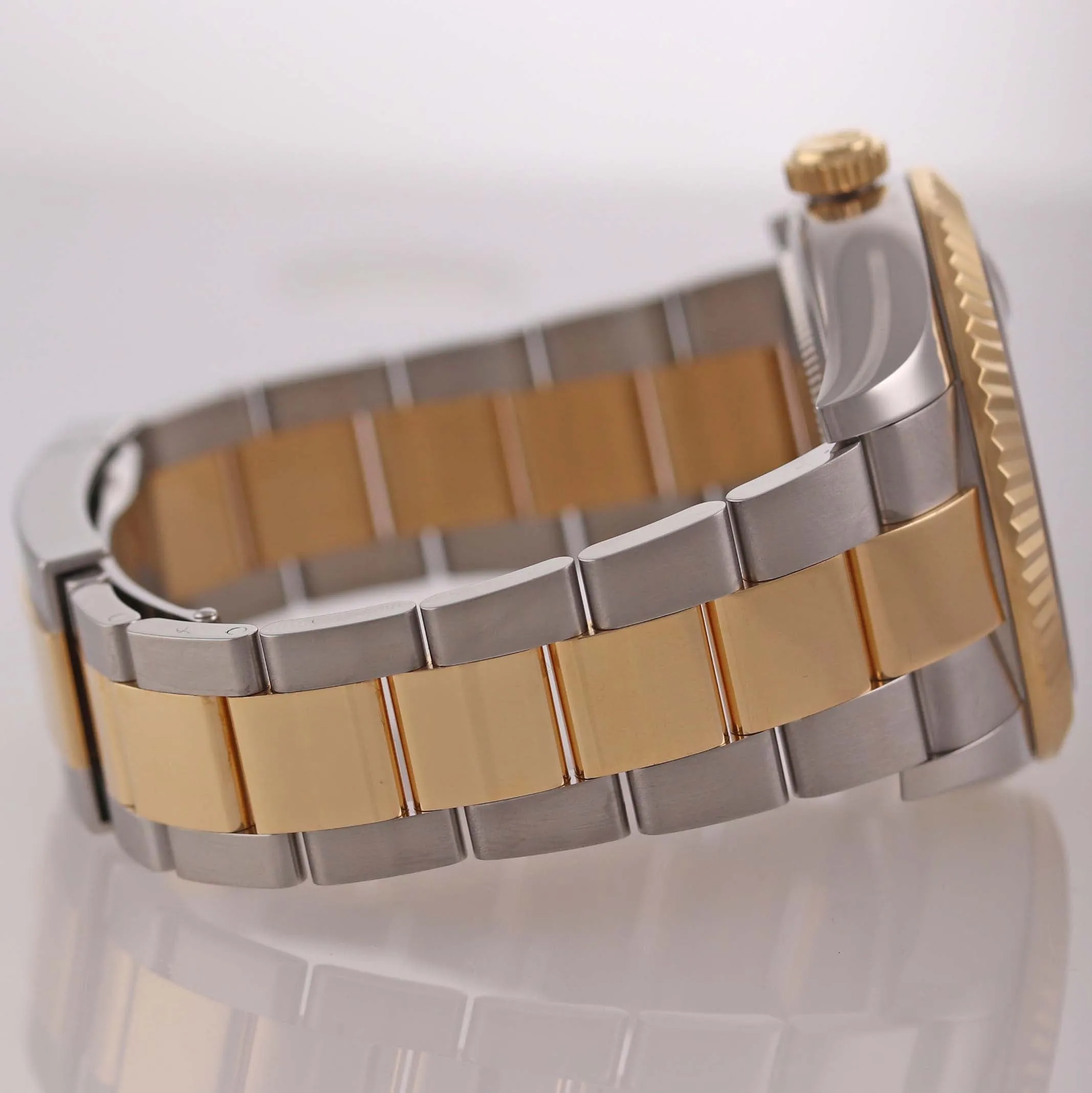 2018 PAPERS Rolex Sky-Dweller 326933 White 18K Two Tone Gold Steel 42mm Watch