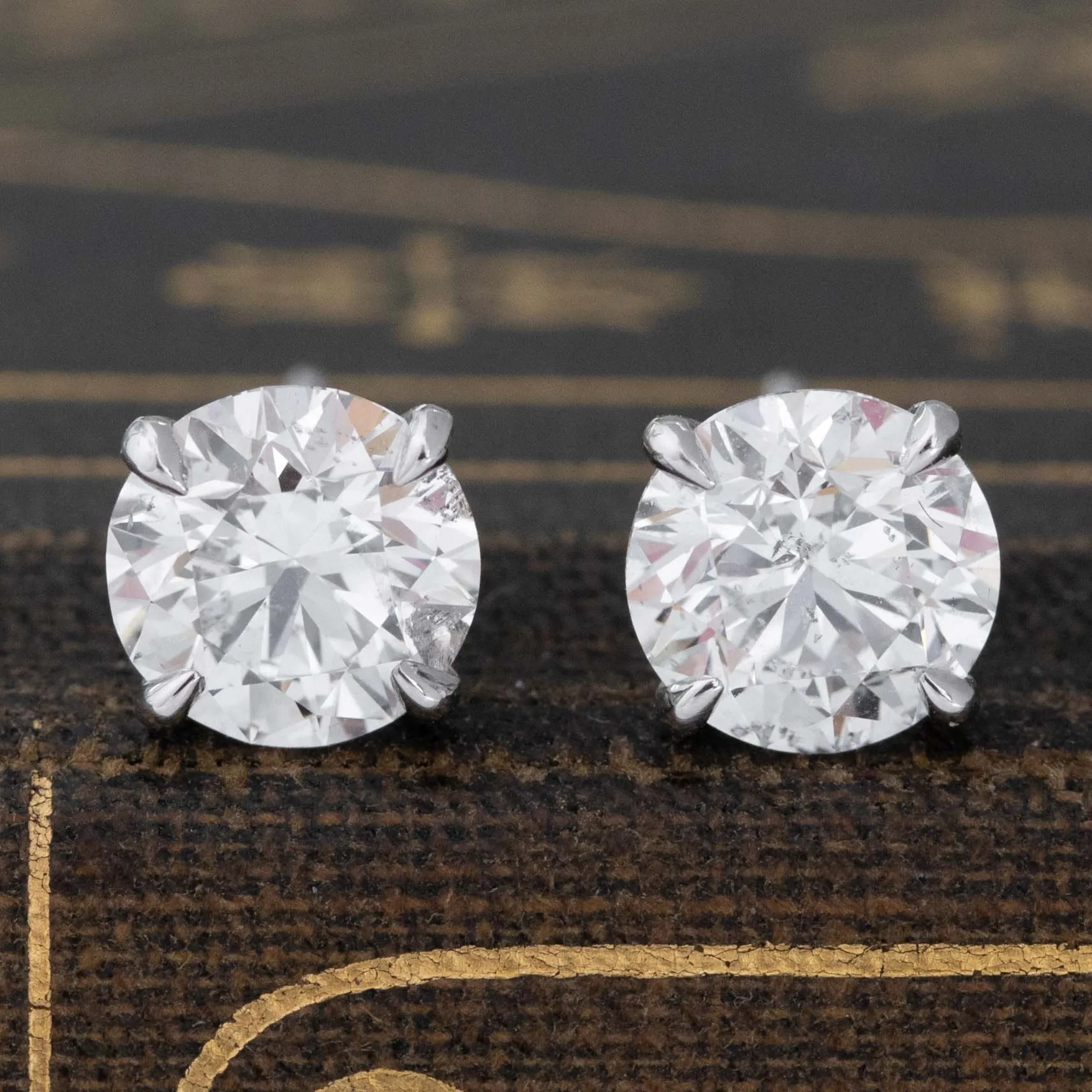 2.16ctw Round Brilliant Cut Diamond Earrings