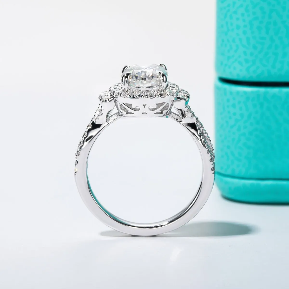 2ct Oval Cut Halo Diamond Engagement Ring