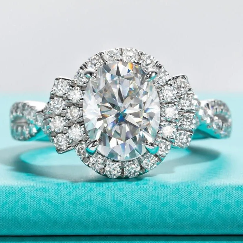 2ct Oval Cut Halo Diamond Engagement Ring