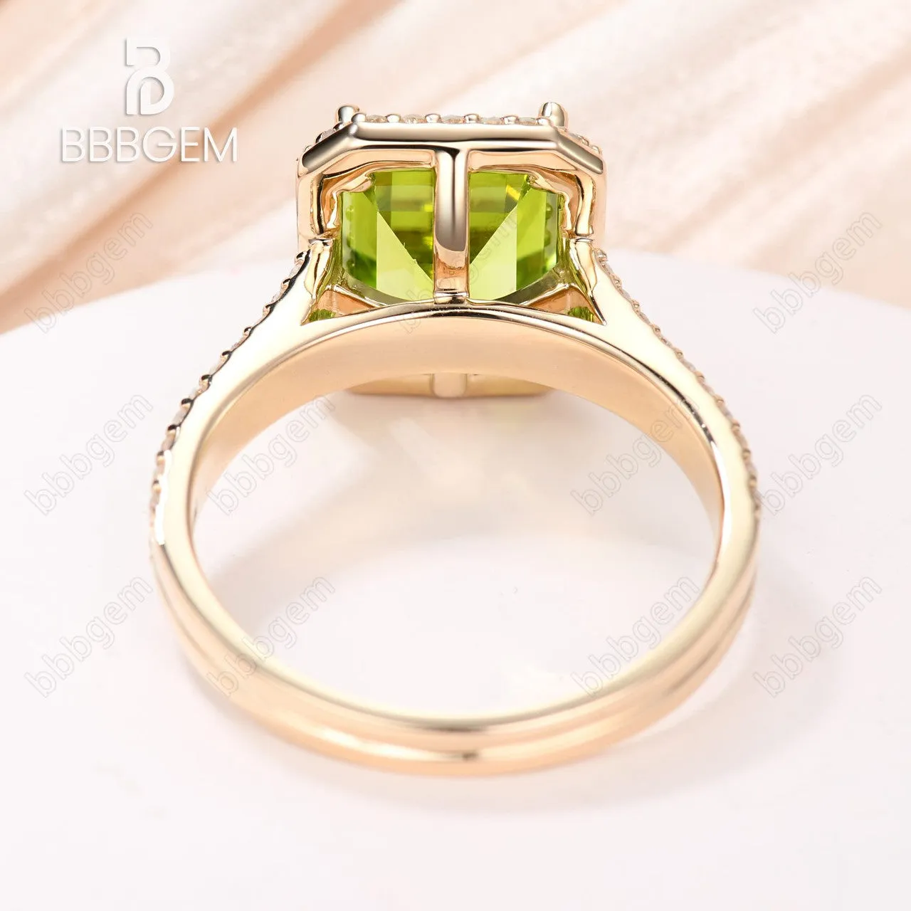 8x10mm Peridot Engagement Ring Emerald Cut Diamond Wedding Band