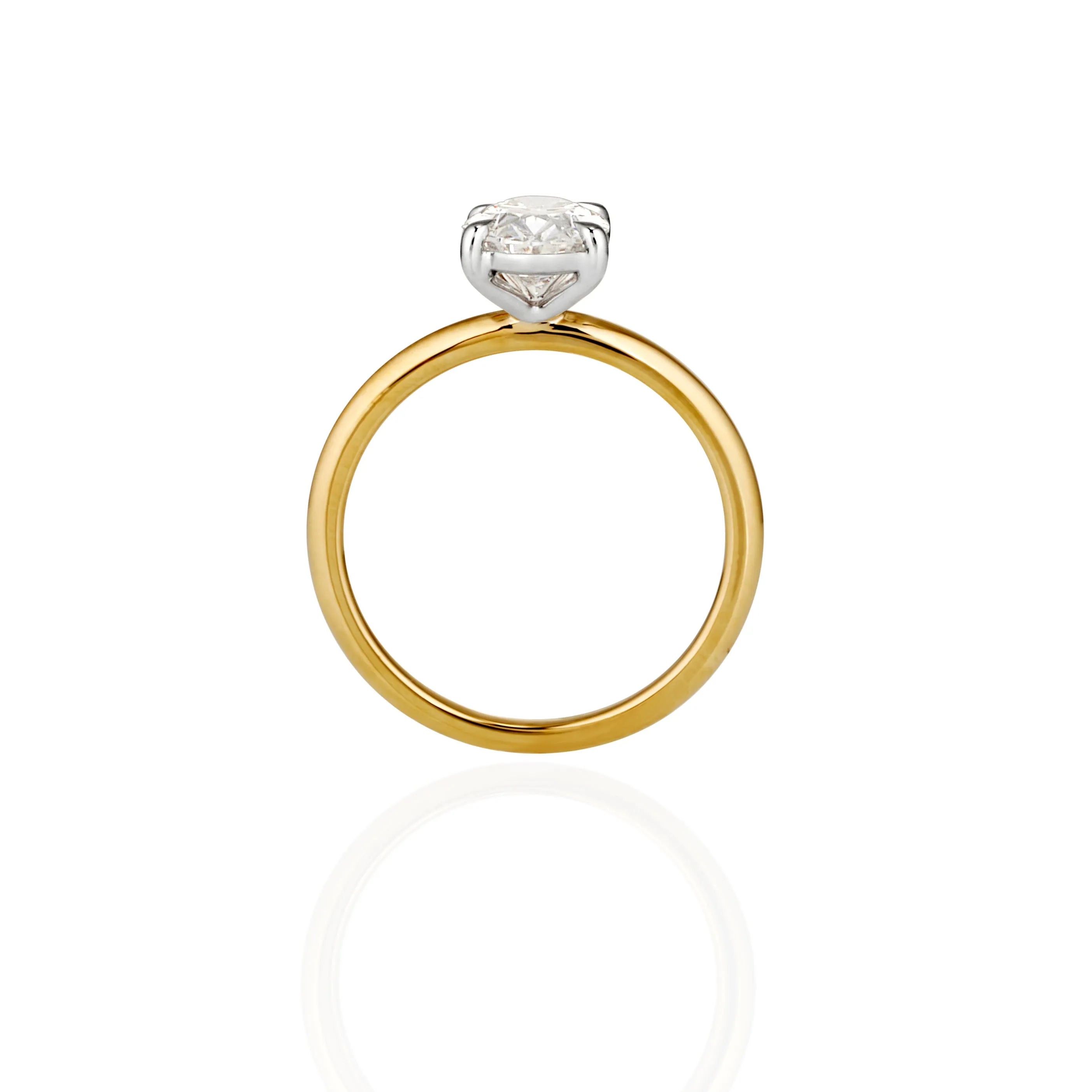 9ct Yellow and White Gold Oval Lab Grown Diamond Solitare Ring TDW= 0.50ct