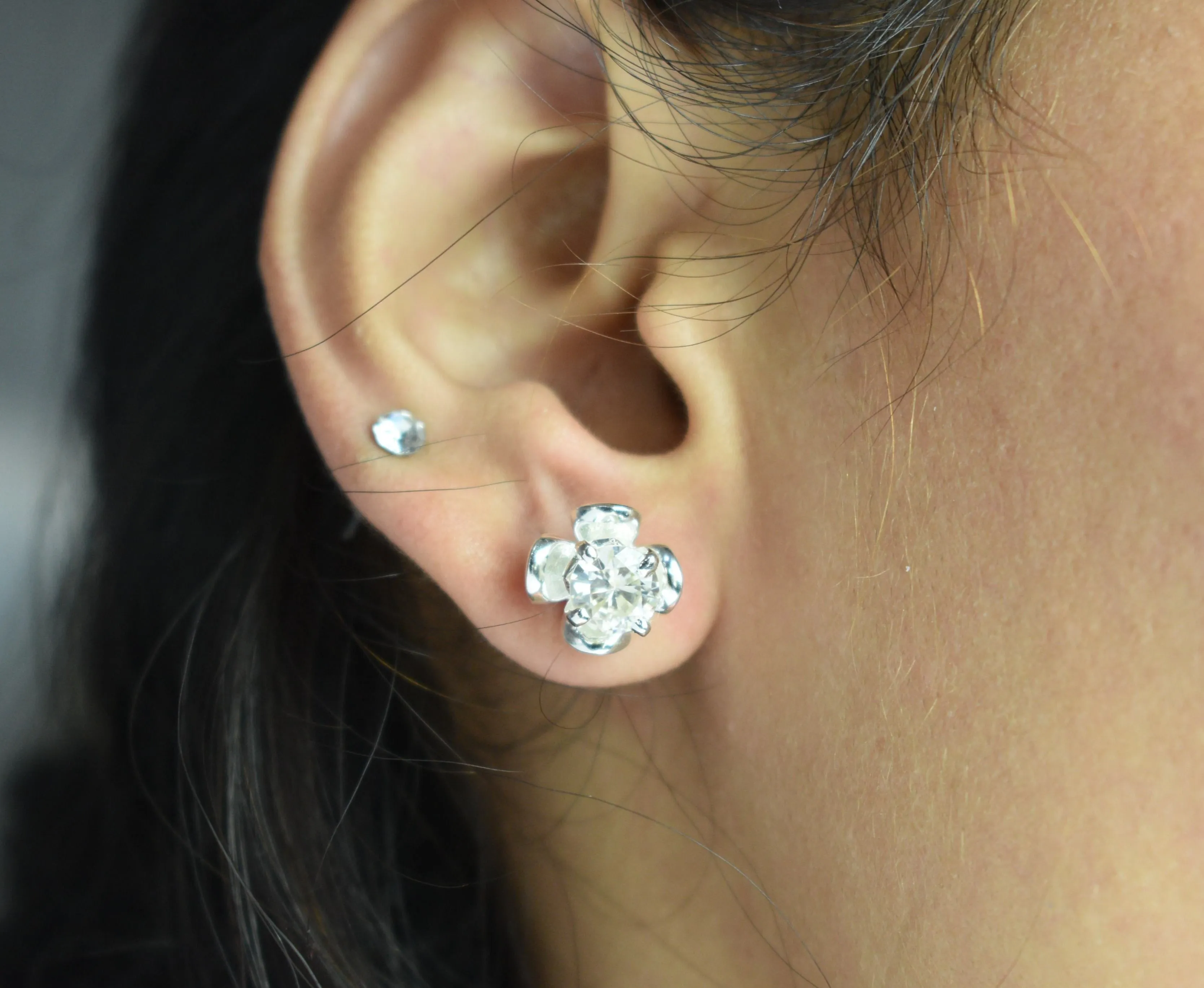 AAA Quality 2.00 Ct Beautiful Off-White Diamond Solitaire Studs. Ideal Gift for Anniversary, Birthday