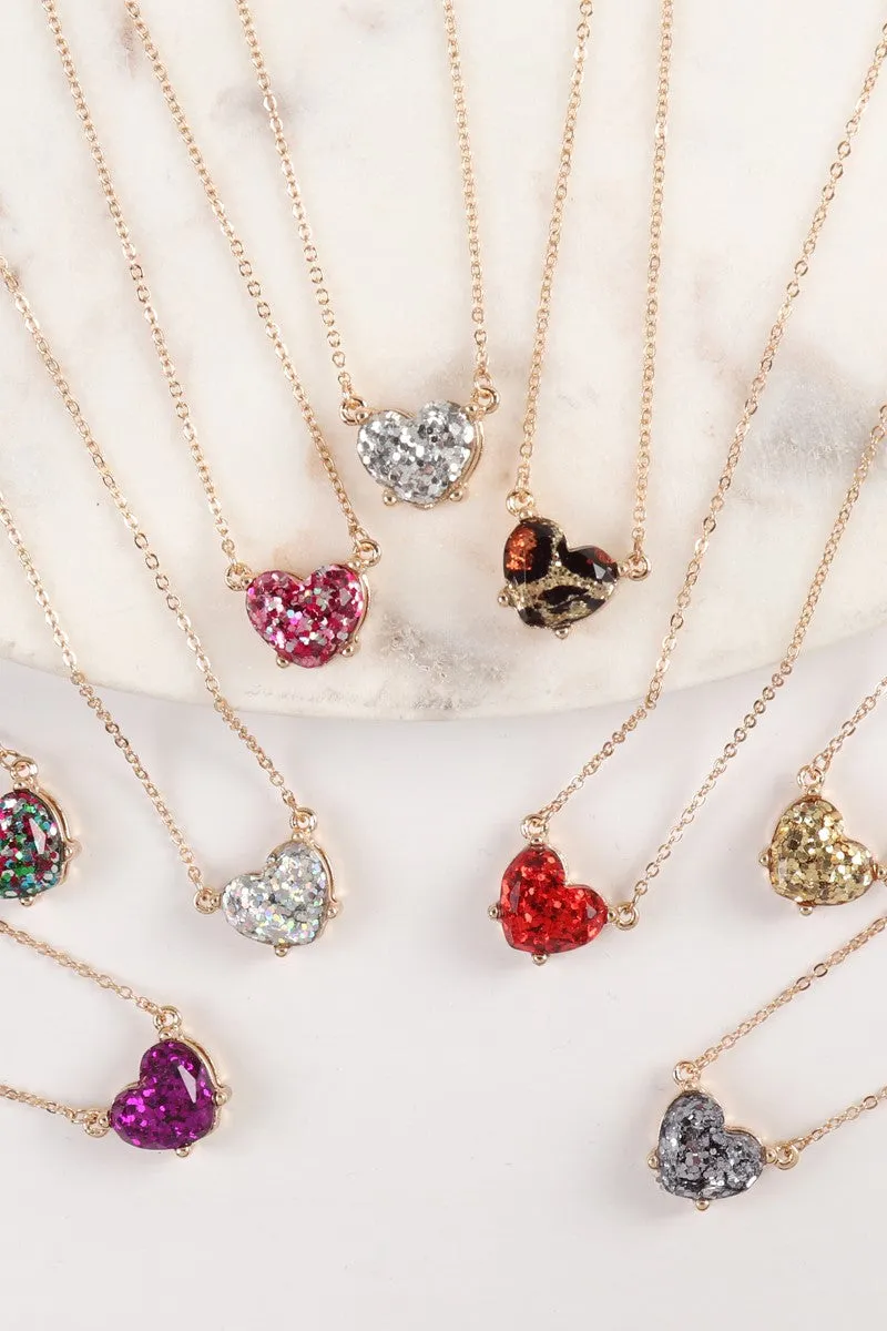 AN0105 - HEART GLITTER EPOXY NECKLACE