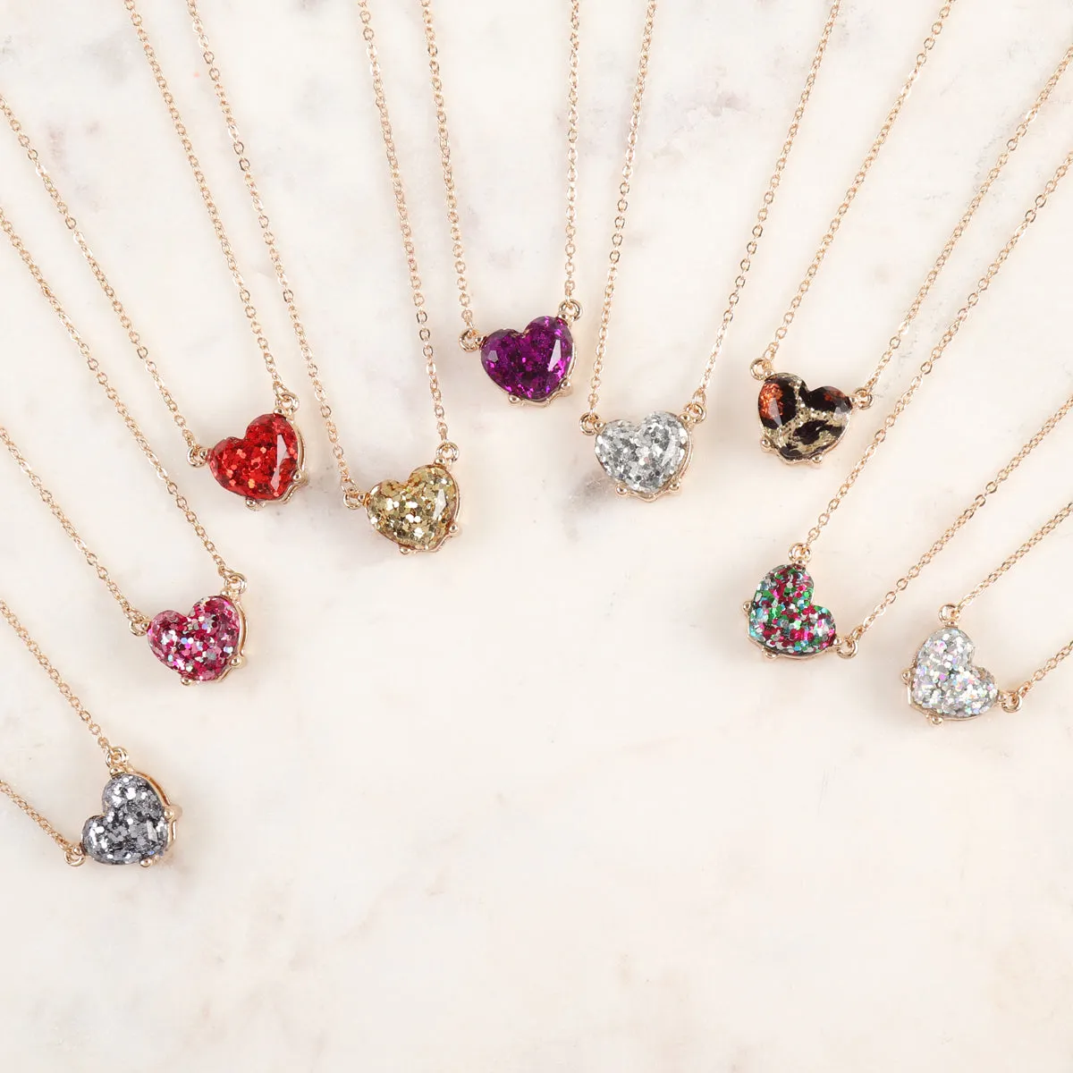 AN0105 - HEART GLITTER EPOXY NECKLACE