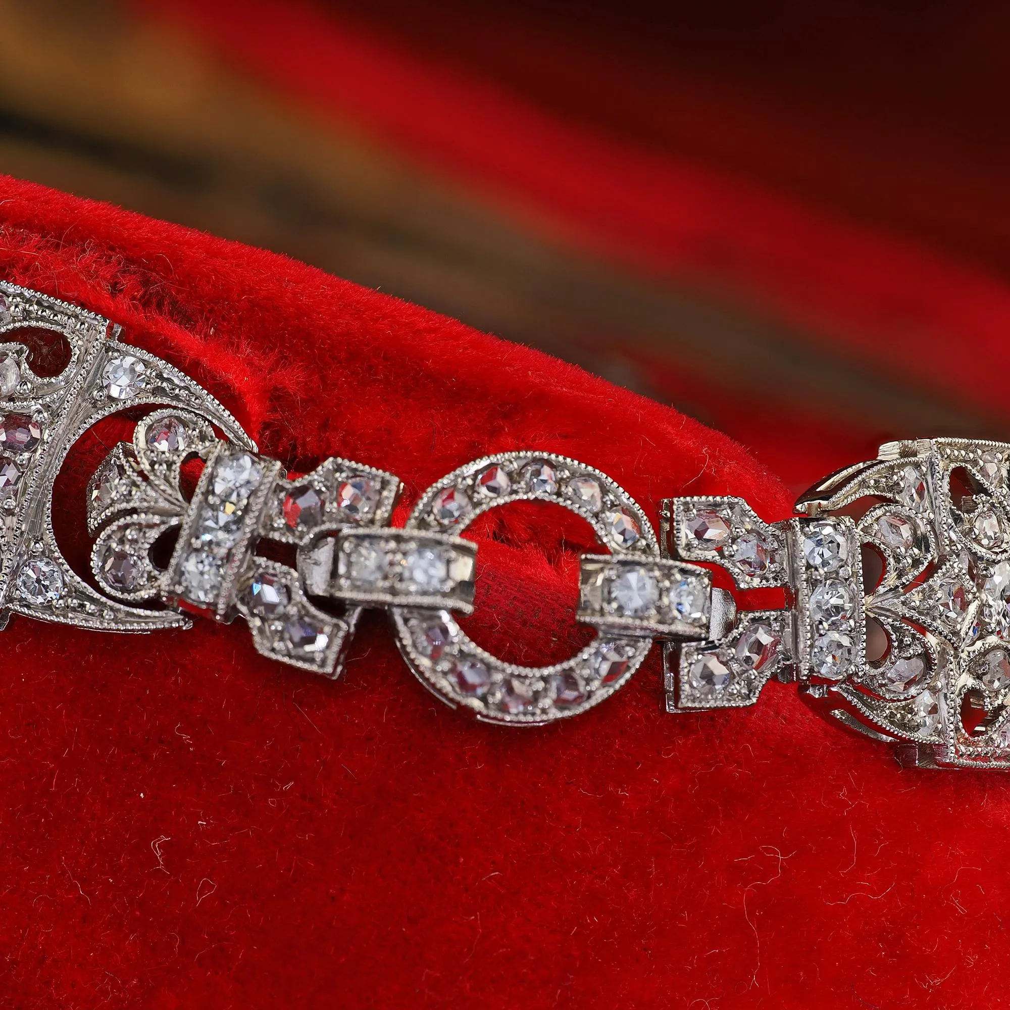 Antique Edwardian Platinum Old Cut Diamond Filigree Link Bracelet