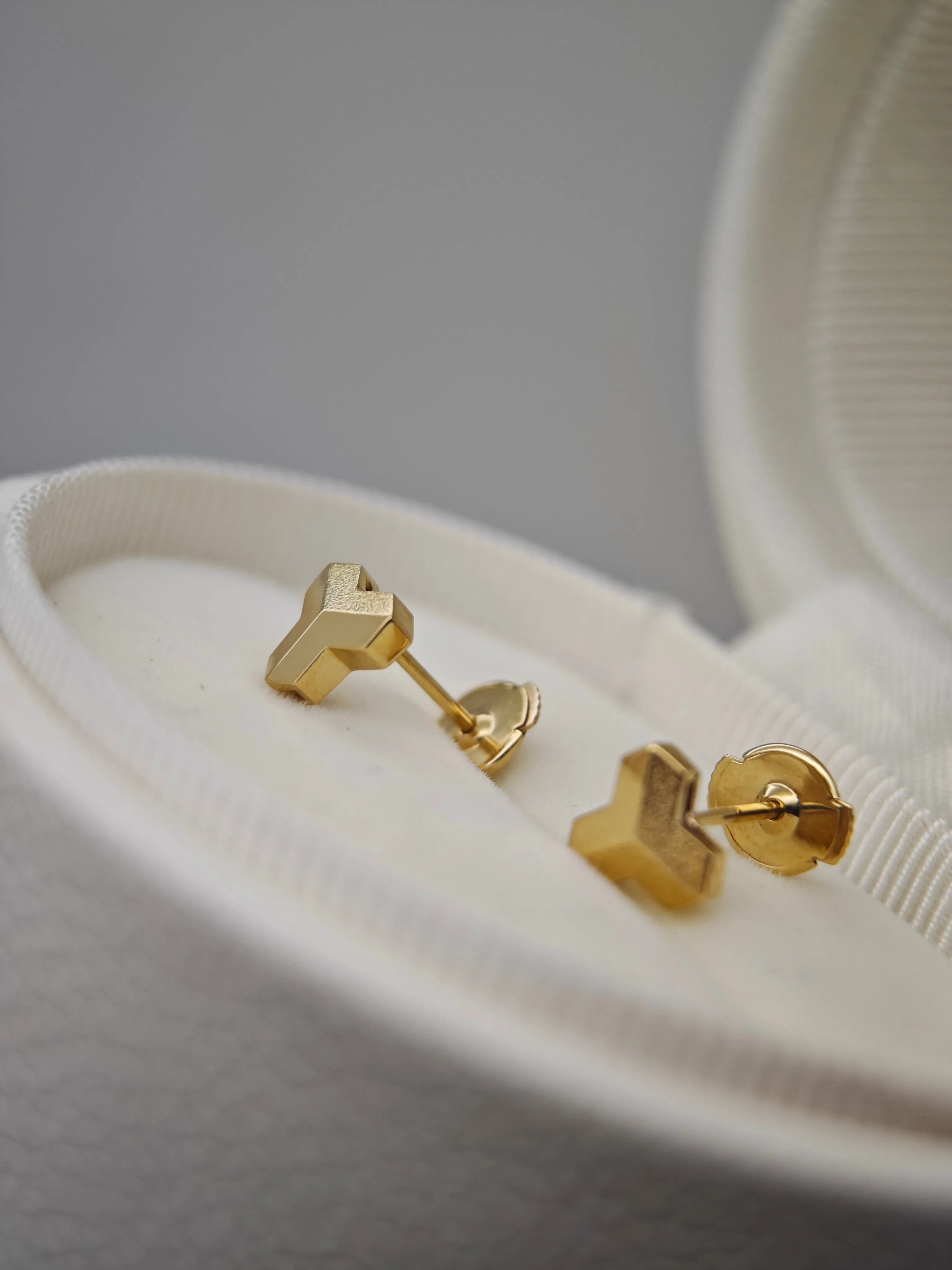 Armor Studs