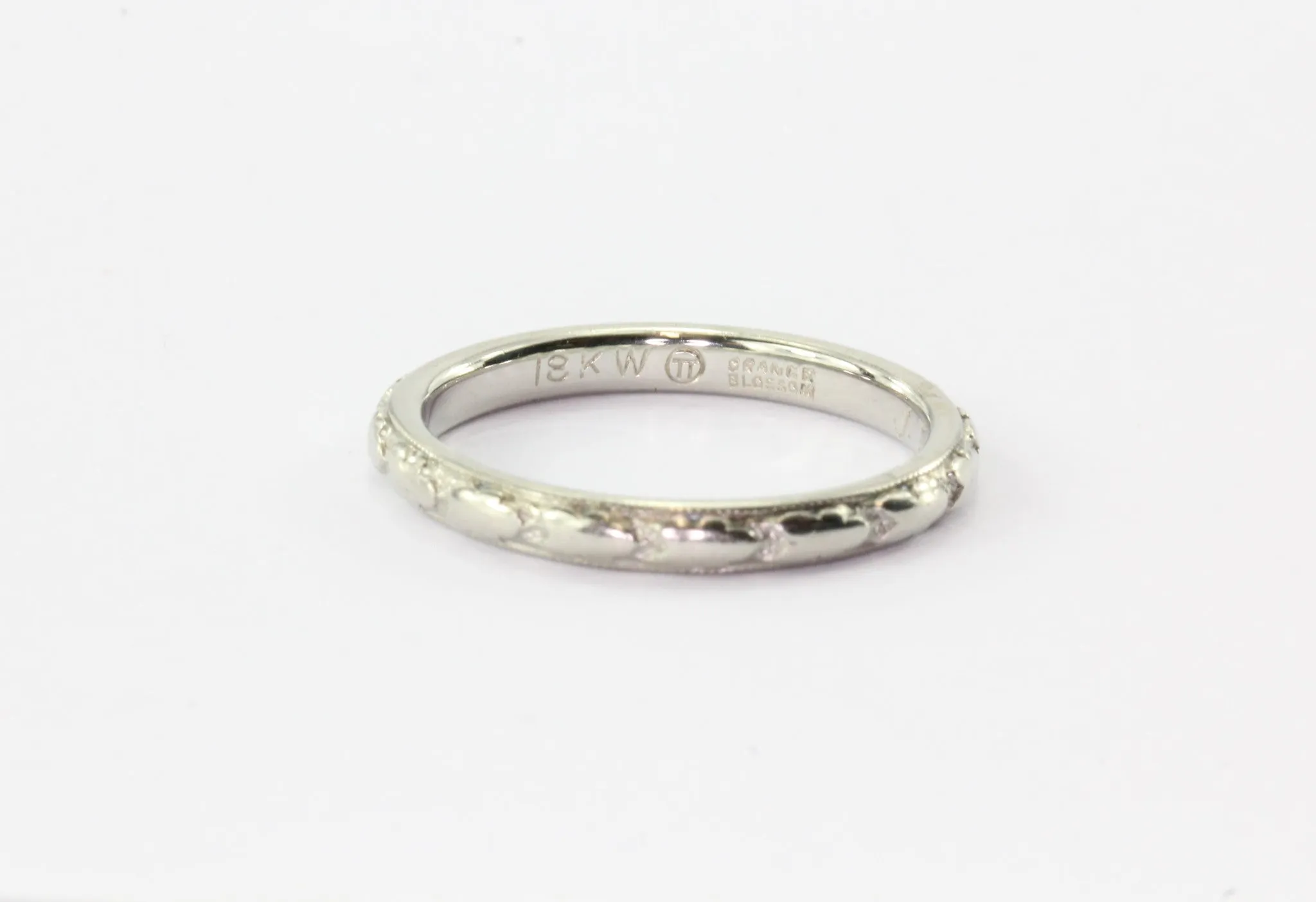 Art Deco 18K White Gold Band Ring by Orange Blossom C1936