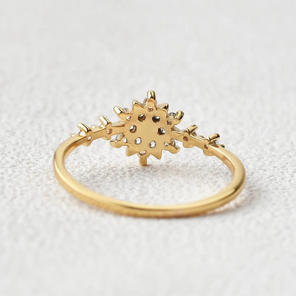 Art-Deco Floral Petite Ring