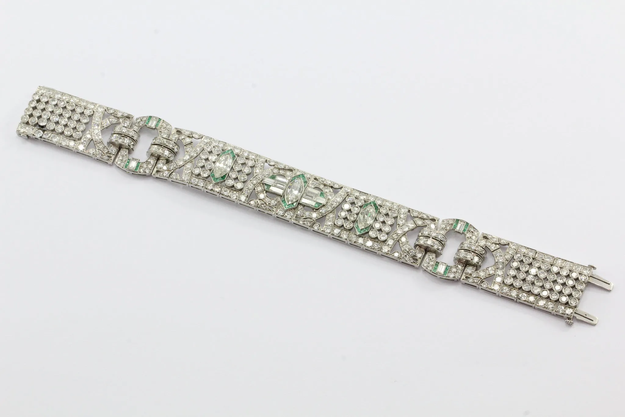 Art Deco Platinum 21 Carat Diamond & Emerald Bracelet c.1920's