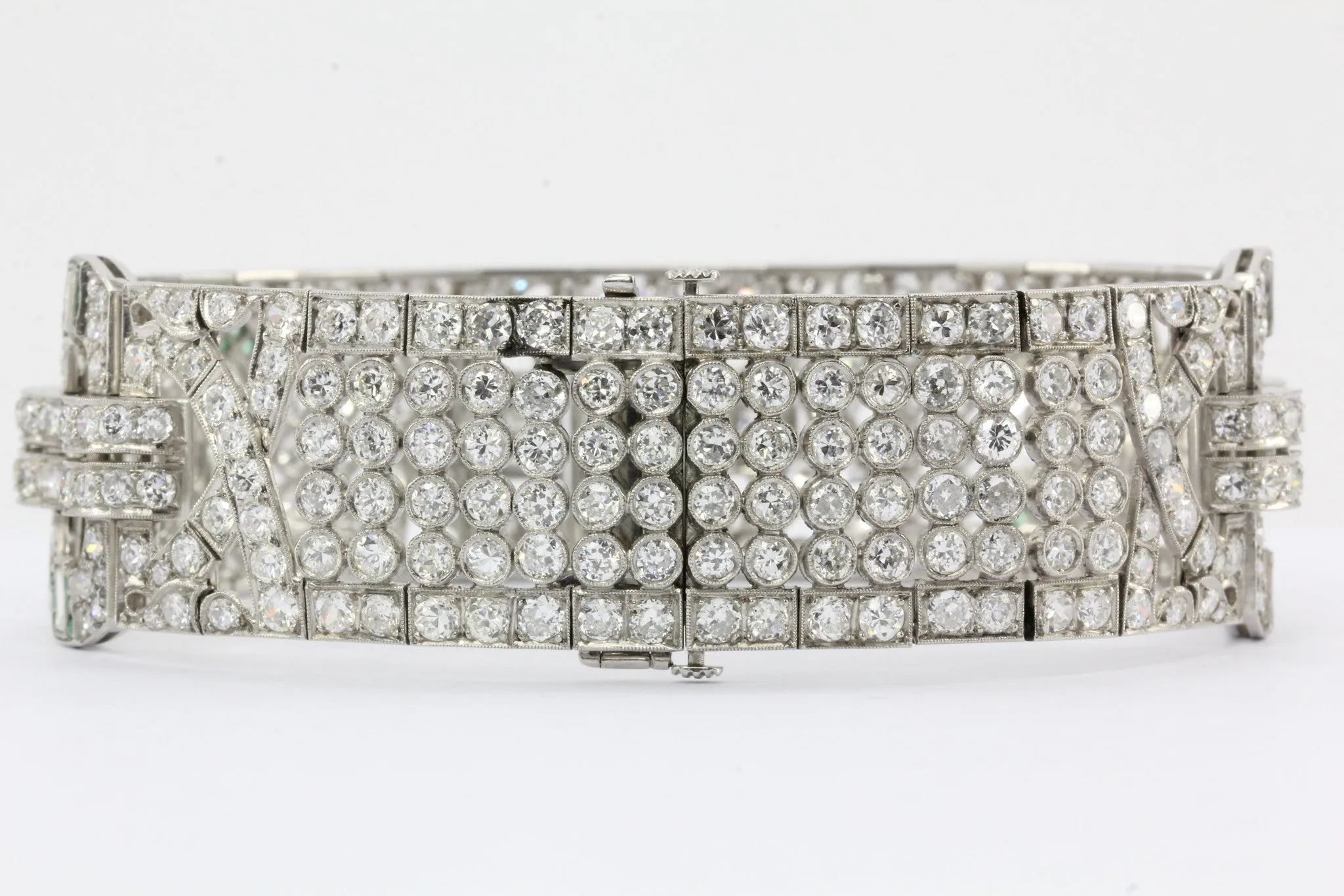 Art Deco Platinum 21 Carat Diamond & Emerald Bracelet c.1920's