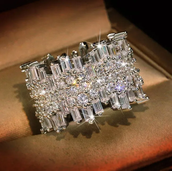 Baguette Ring | Eternity Ring