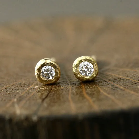 Bezel studs (2.4mm)
