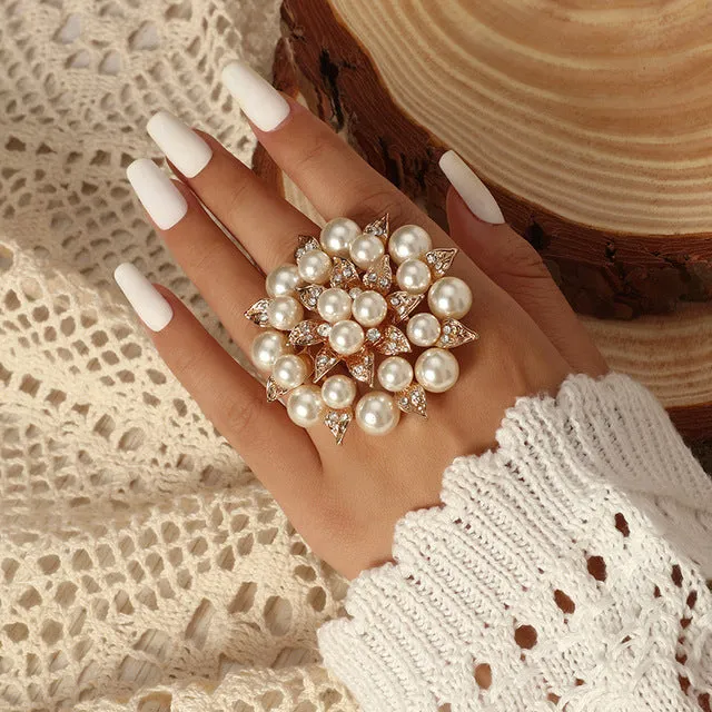 Big White Pearl Flower Ring Women Engagement Jewelry