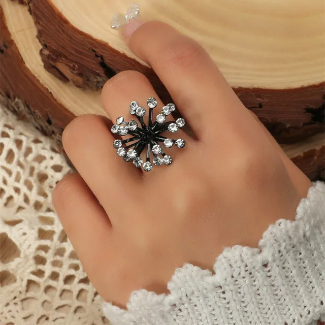 Big White Pearl Flower Ring Women Engagement Jewelry