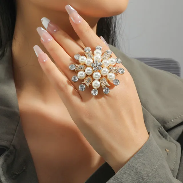 Big White Pearl Flower Ring Women Engagement Jewelry