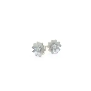 Buttercup Studs