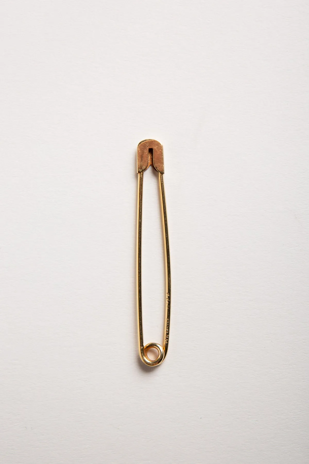 CARTIER | 1960'S 18K YELLOW GOLD SAFETY PIN