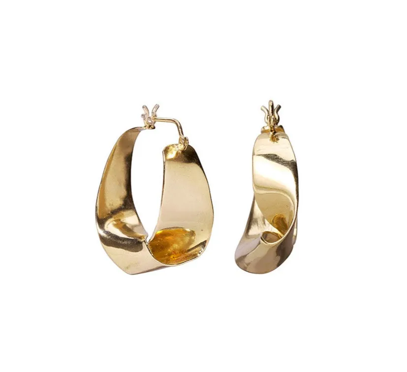 Cecilia hoops