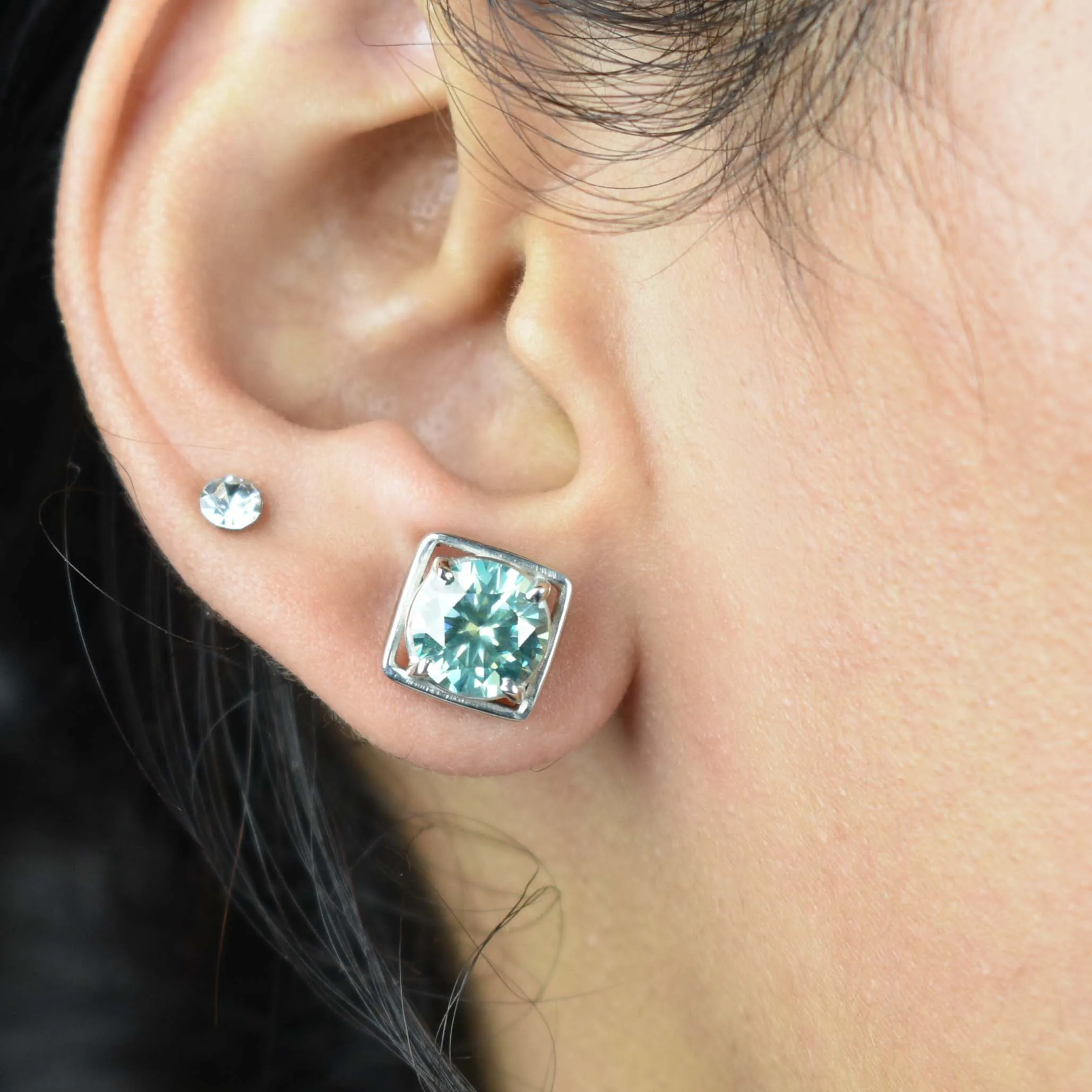 Certified Blue Diamond Stud Earrings in White Gold Finish! Great Brilliance & Luster, 4.00 Ct Certified