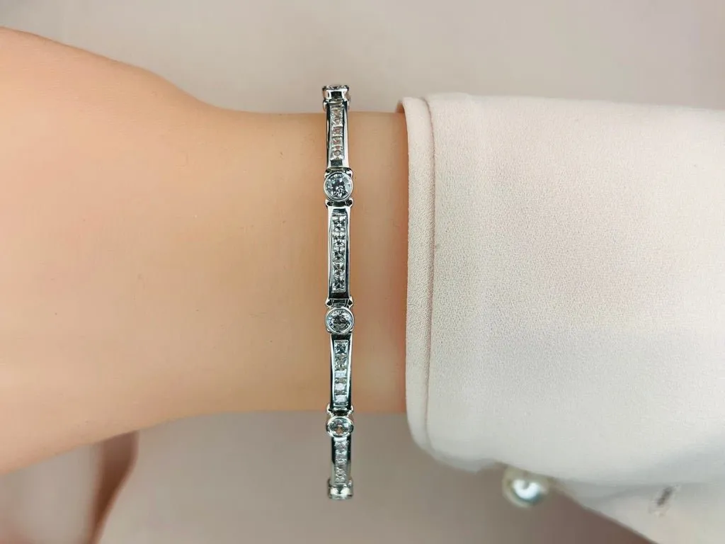 Classic Channel Frame Diamond Bracelet with 3.05 ct.(finished) 1.75mm, 3mm