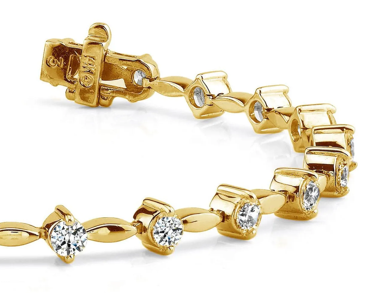 Classic Diamond Link Diamond Bracelet with 3.99 ct.(finished) 3.8mm