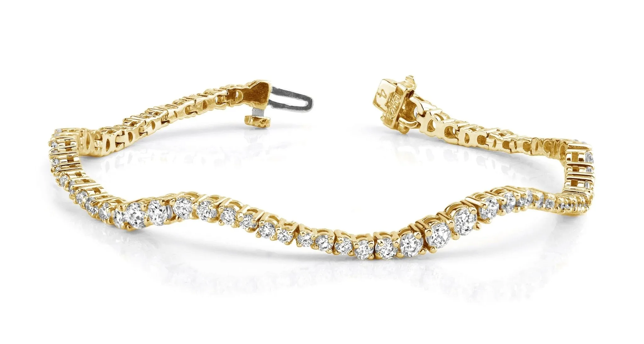 Classic Wave Journey Bracelet In Diamond with 4.99 ct.(finished)