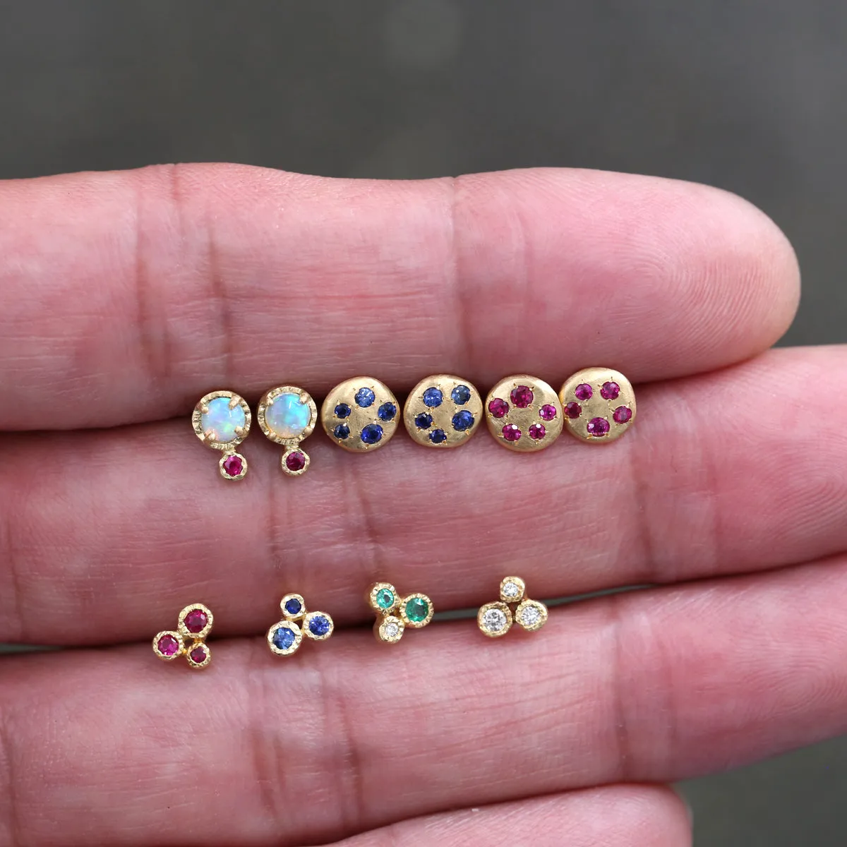 Dew disc studs