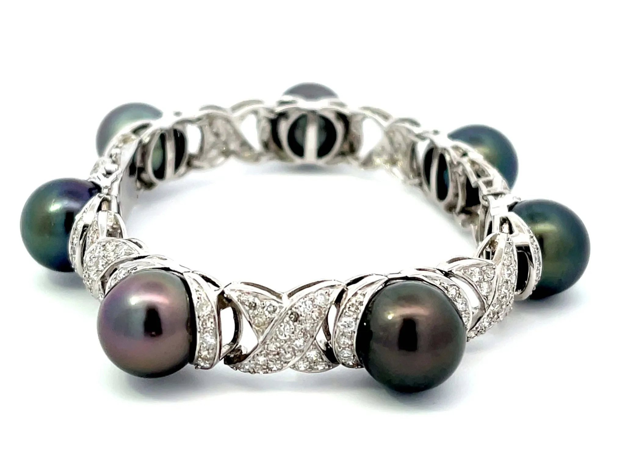 Diamond and Tahitian Pearl Bracelet 4.00 ctw in 18K White Gold