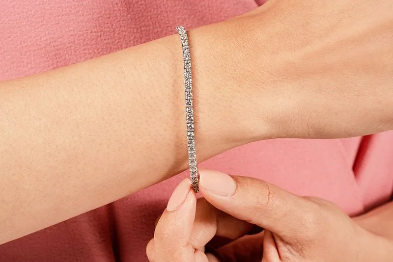 Diamond Dreams Lab-Grown Diamond Tennis Bracelet with 6.76 ct.(finished) 3.2mm