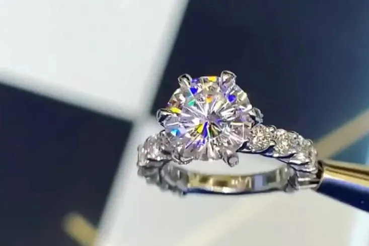 Diamond Engagement Ring | Round Diamond Engagement Ring | Brilliant Ring | Womens Engagement Ring | Diamond Ring | Cheap Engagement Rings
