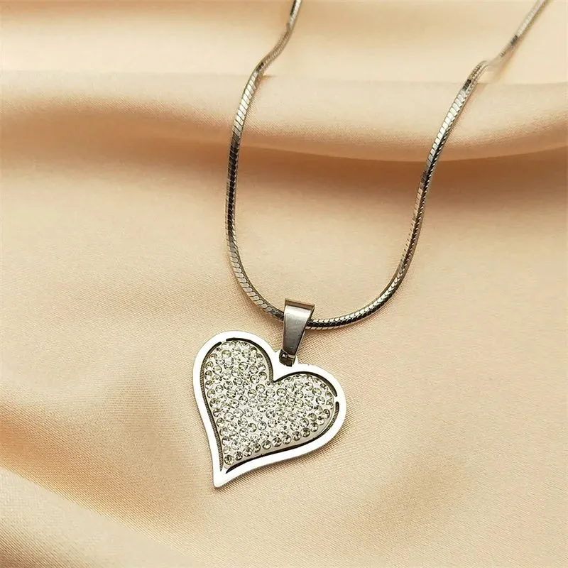 Elegant Heart Crystal Love Necklace